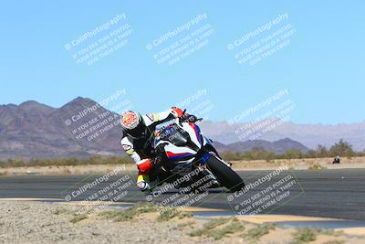 media/Mar-12-2022-SoCal Trackdays (Sat) [[152081554b]]/Turn 14 Inside (155pm)/